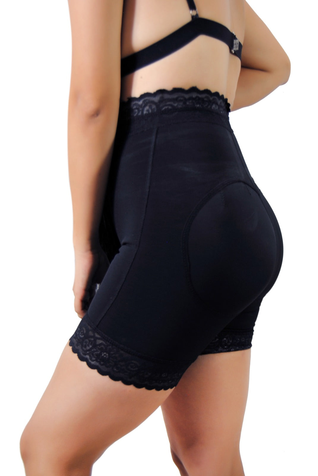 SHORT LEVANTA COLA CONTROL DE ABDOMEN TIRO ALTO